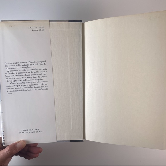 2/$30 -  Airframe by Michael Crichton - Picture 6 of 14